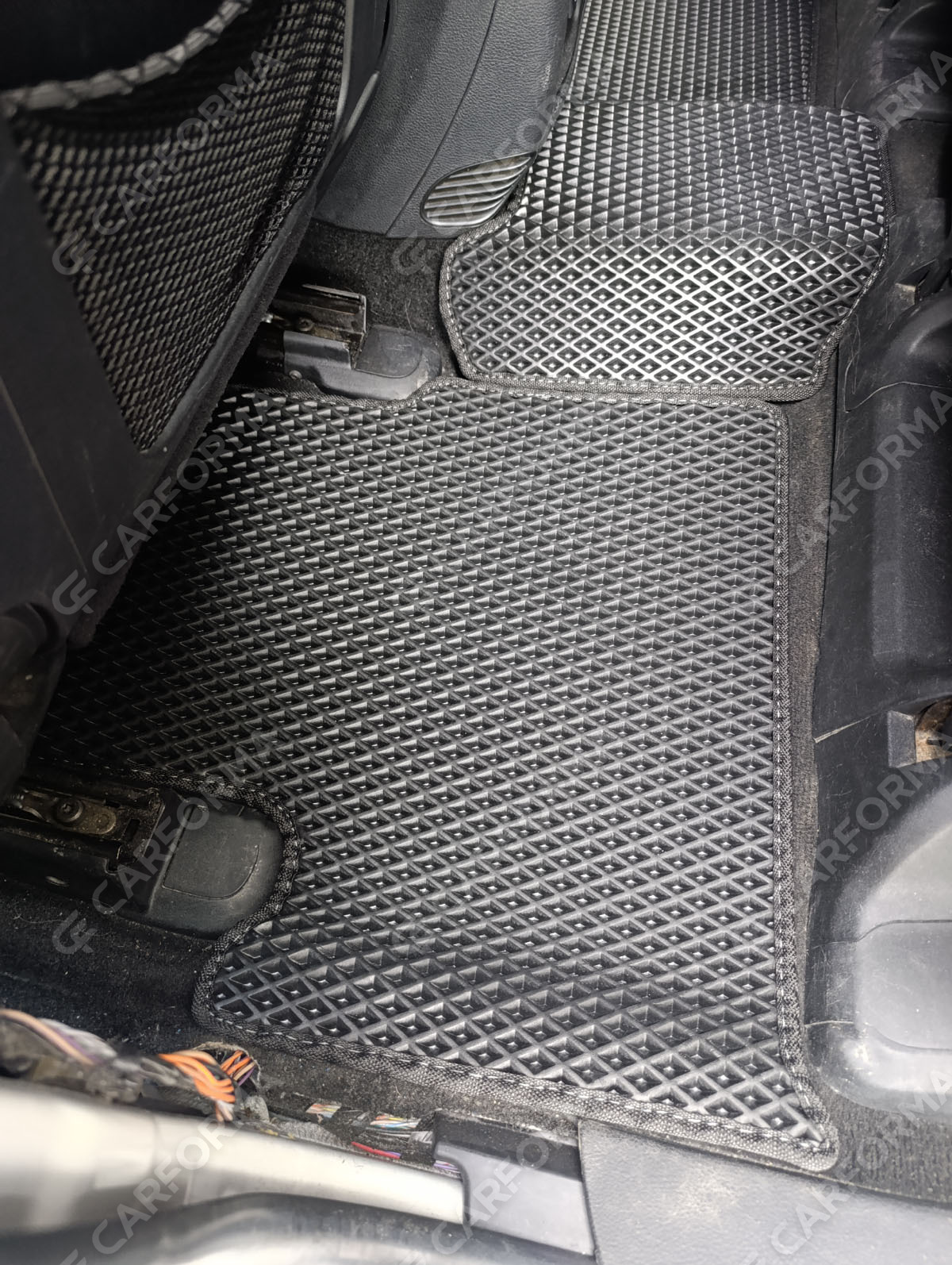 Ворсовые коврики на Jeep Grand Cherokee (WK2) 2010&nbsp;-&nbsp;2022 в Якутске