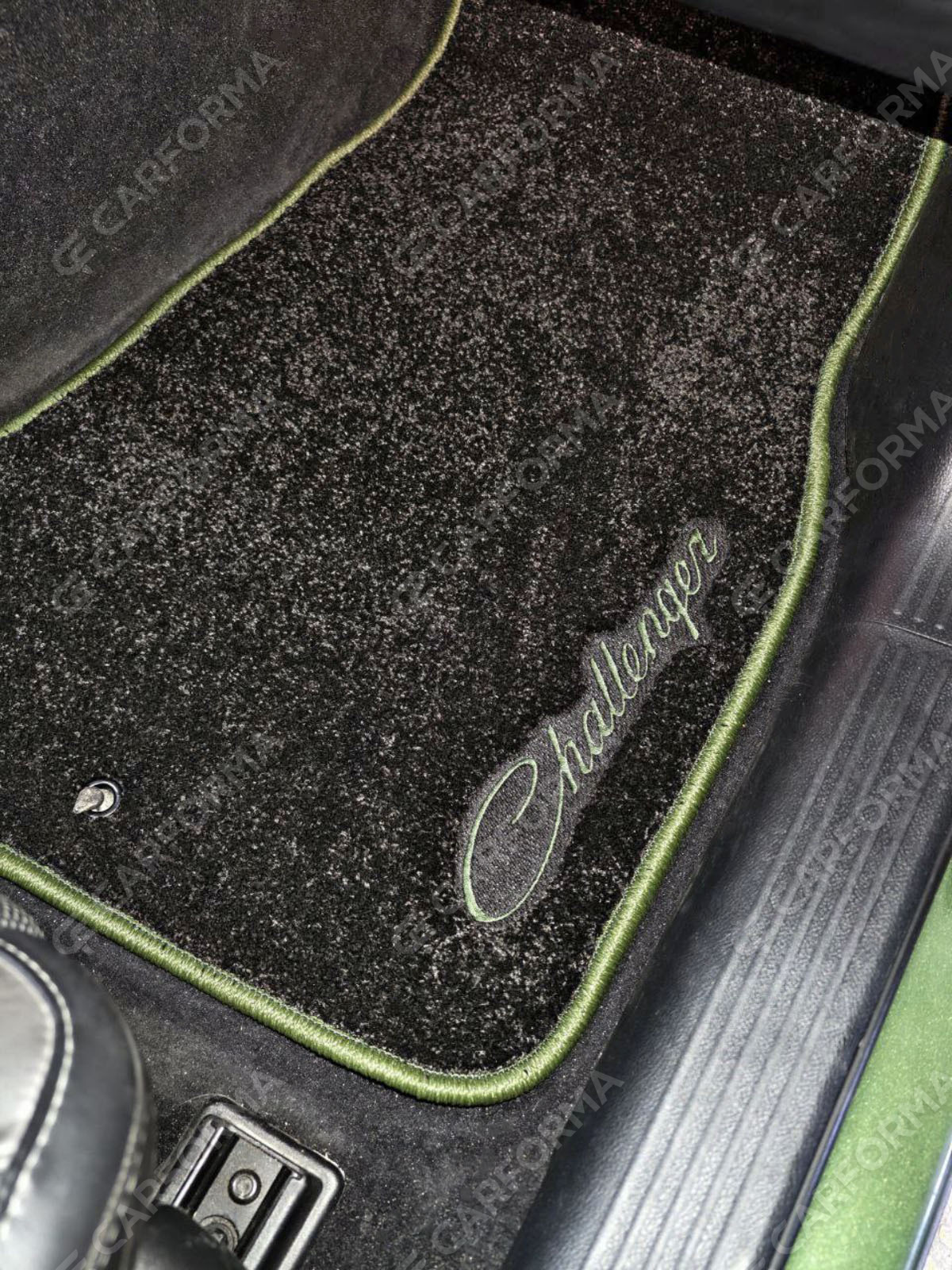 Коврики на Dodge Challenger III 2008&nbsp;-&nbsp;2023 в Якутске