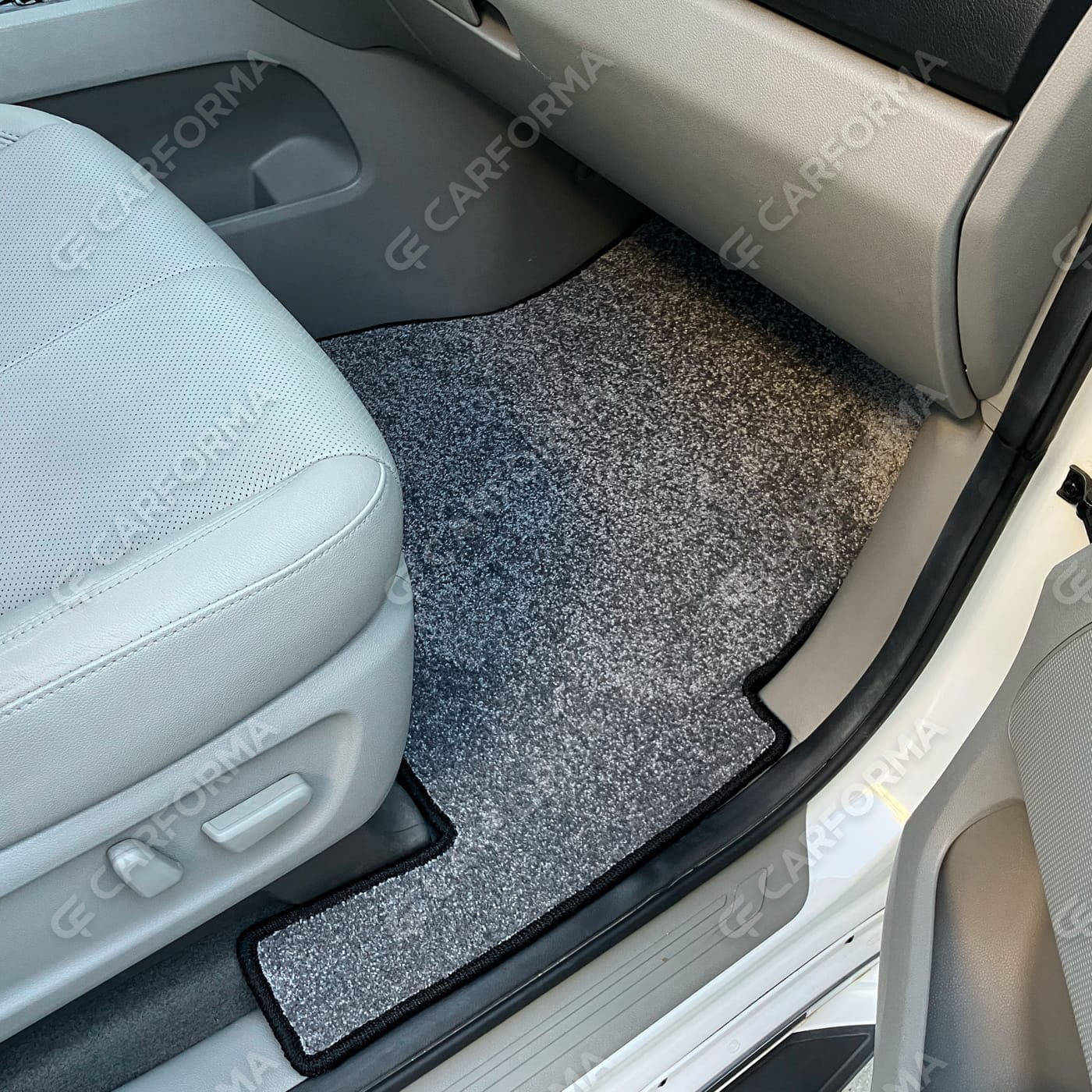 Ворсовые коврики на KIA Carnival III 7 мест 2014&nbsp;-&nbsp;2021 в Якутске