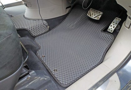 Ворсовые коврики на Mitsubishi Grandis 2003 - 2009 в Якутске