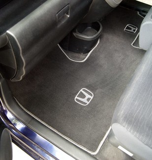 Коврики на Honda Zest 2006 - 2012 в Якутске