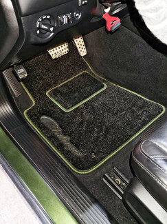 Коврики на Dodge Challenger III 2008&nbsp;-&nbsp;2023 в Якутске
