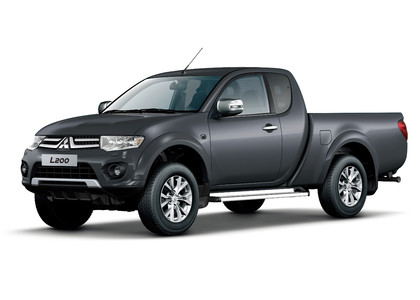 Коврики на Mitsubishi L200 IV 2006 - 2016 в Якутске