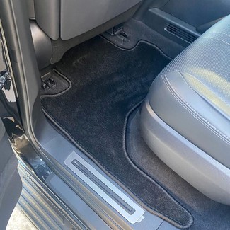 Ворсовые коврики на Lexus LX 600 и LX500d 2021 - 2025 в Якутске