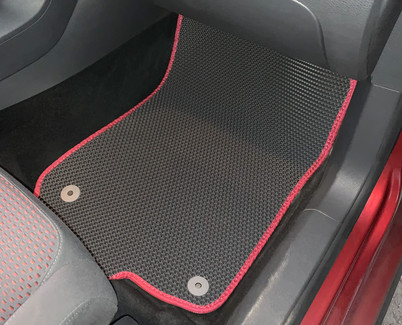 Ворсовые коврики на Seat Leon II 2005 - 2013 в Якутске