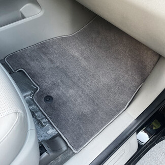 Ворсовые коврики на KIA Carnival III 7 мест 2014&nbsp;-&nbsp;2021 в Якутске