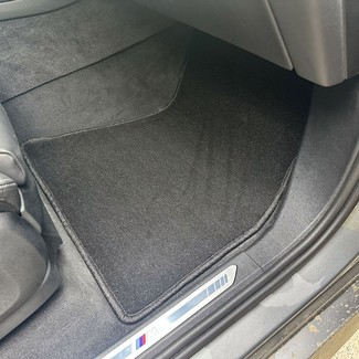 Ворсовые коврики на BMW X5 (G05/G18) 2018 - 2025 в Якутске