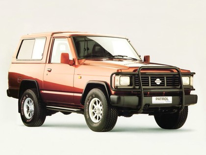 Коврики на Nissan Patrol (K260) 1986 - 1994 в Якутске