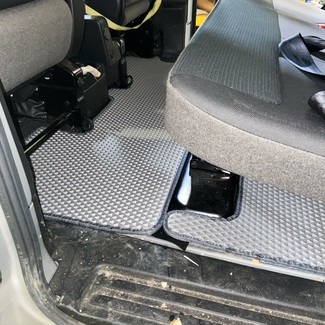 Ворсовые коврики на Mitsubishi Delica D:3 2011 - 2019 в Якутске