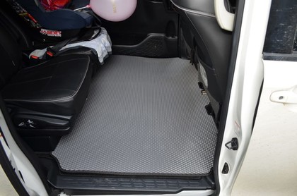 Коврики на Toyota Noah (R80) 2014 - 2021 в Якутске