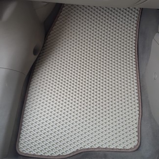 Коврики на Mazda Demio II (DY) 2002 - 2007 в Якутске