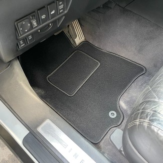 Ворсовые коврики на Infiniti QX70 2013 - 2019 в Якутске