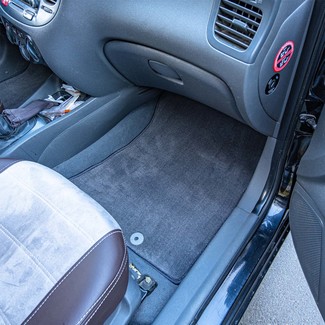 Коврики на KIA Rio II 2005 - 2011 в Якутске