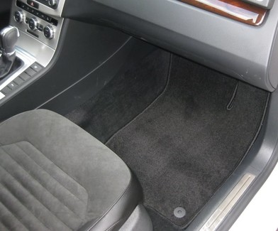 Коврики на Volkswagen Passat B6 2005 - 2011 в Якутске
