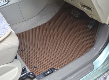 EVA коврики на Toyota Belta 2005 - 2012 в Якутске