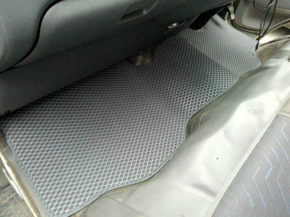 Коврики на Nissan Caravan (E25) 2001 - 2012 в Якутске