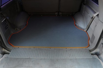 Коврики на Toyota Land Cruiser 100 1998 - 2007 в Якутске