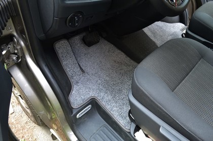Ворсовые коврики на Volkswagen Transporter (T5) 2003 - 2015 в Якутске