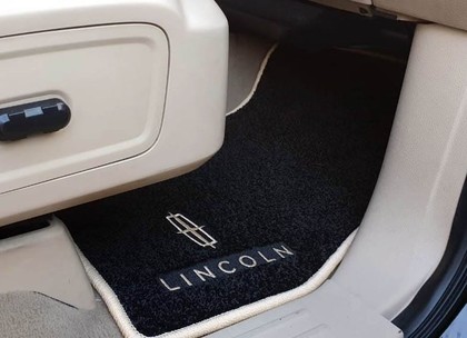 Коврики на Lincoln Navigator III 2006 - 2017 в Якутске