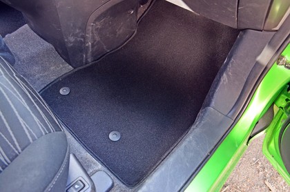 Коврики на Mazda 2 2007 - 2015 в Якутске