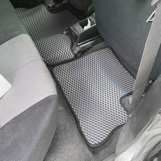 Ворсовые коврики на Daihatsu Storia 1998 - 2004 в Якутске