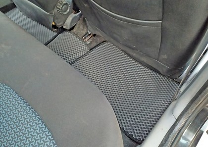 Коврики на Renault Clio II 1998 - 2005 в Якутске