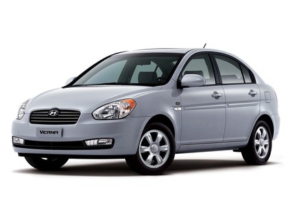 Ворсовые коврики на Hyundai Verna 2005 - 2010 в Якутске