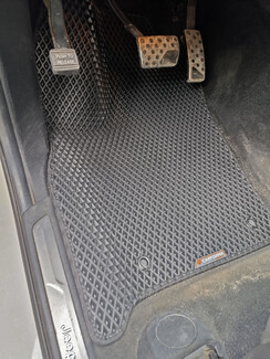 Ворсовые коврики на Jeep Grand Cherokee (WK2) 2010&nbsp;-&nbsp;2022 в Якутске