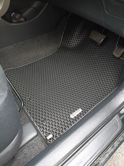 Ворсовые коврики на Toyota Corolla Fielder (E14) 2006&nbsp;-&nbsp;2012 в Якутске