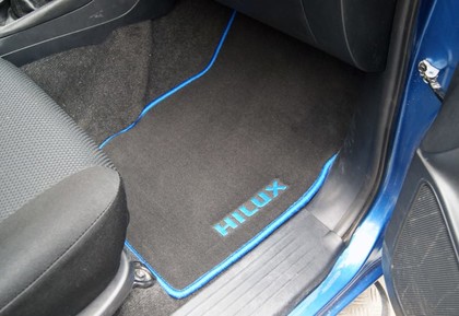 Коврики на Toyota Hilux VII 2008 - 2015 в Якутске