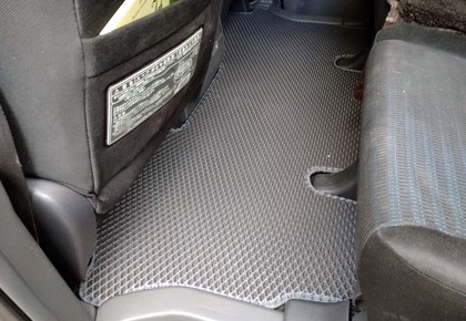 Ворсовые коврики на Toyota Noah (R70) 2007 - 2013 в Якутске