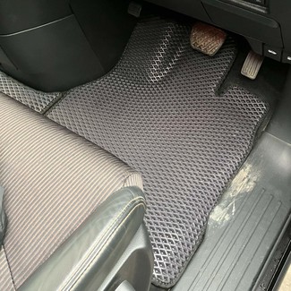 Коврики на Nissan Elgrand (E52) 2010 - 2025 в Якутске