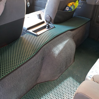 Коврики на Mitsubishi Delica 3 1986 - 1999 в Якутске