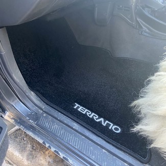 Коврики на Nissan Terrano I (WD21) 1985 - 1995 в Якутске