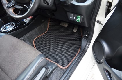 Коврики на Honda Fit Shuttle 2011 - 2015 в Якутске