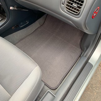 Ворсовые коврики на Nissan Almera Classic (B10) 2006 - 2013 в Якутске