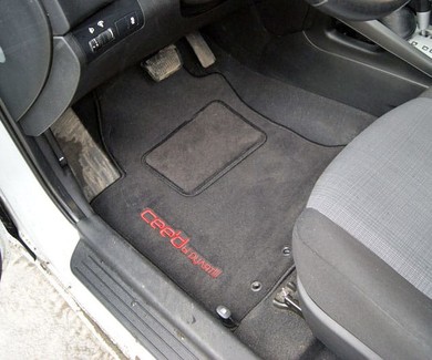 Коврики на KIA Ceed I 2007 - 2012 в Якутске