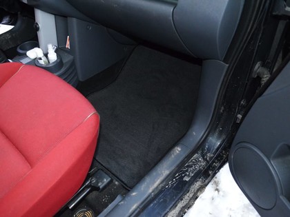 Коврики на Mitsubishi Colt VI 2002 - 2012 в Якутске