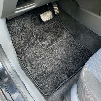 Коврики на Ford Focus II 2005 - 2011 в Якутске