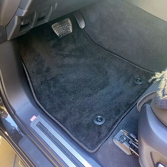 Ворсовые коврики на Lexus LX 600 и LX500d 2021 - 2025 в Якутске