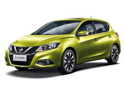 Ворсовые коврики на Nissan Tiida (C13) 2015 - 2025 в Якутске