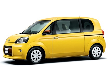 Коврики на Toyota Porte II 2012 - 2020 в Якутске