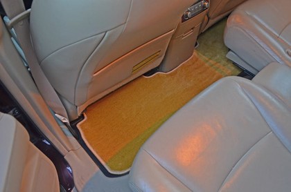 Коврики на Toyota Highlander II 2007 - 2013 в Якутске