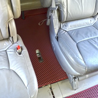 Коврики на Toyota Sienna II 2003 - 2010 в Якутске
