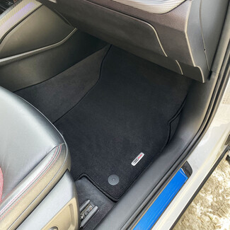 Ворсовые коврики на Audi Q2L 2016&nbsp;-&nbsp;2026 в Якутске