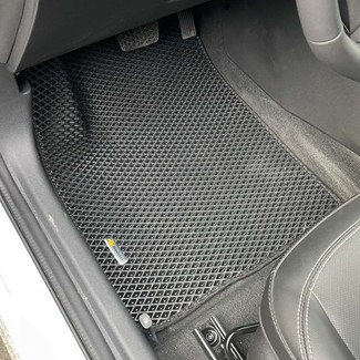 Коврики на Chevrolet Onix II 2019 - 2025 в Якутске