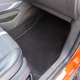 Коврики на Ford Kuga II 2012 - 2019 в Якутске