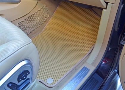 Коврики на Mercedes ML (W164) 2005 - 2011 в Якутске