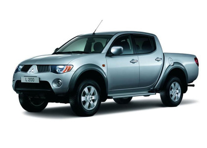 Коврики на Mitsubishi L200 IV 2006 - 2016 в Якутске