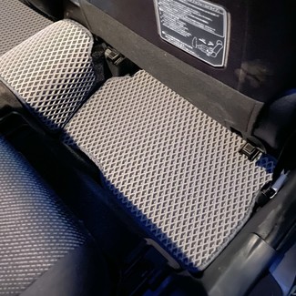 Коврики на Toyota Wish II 2009 - 2017 в Якутске